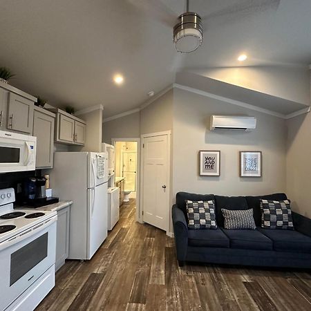 Charming Tiny Home! Close To Oxford, Sardis Lake, Safari Animal Zoo Екстер'єр фото